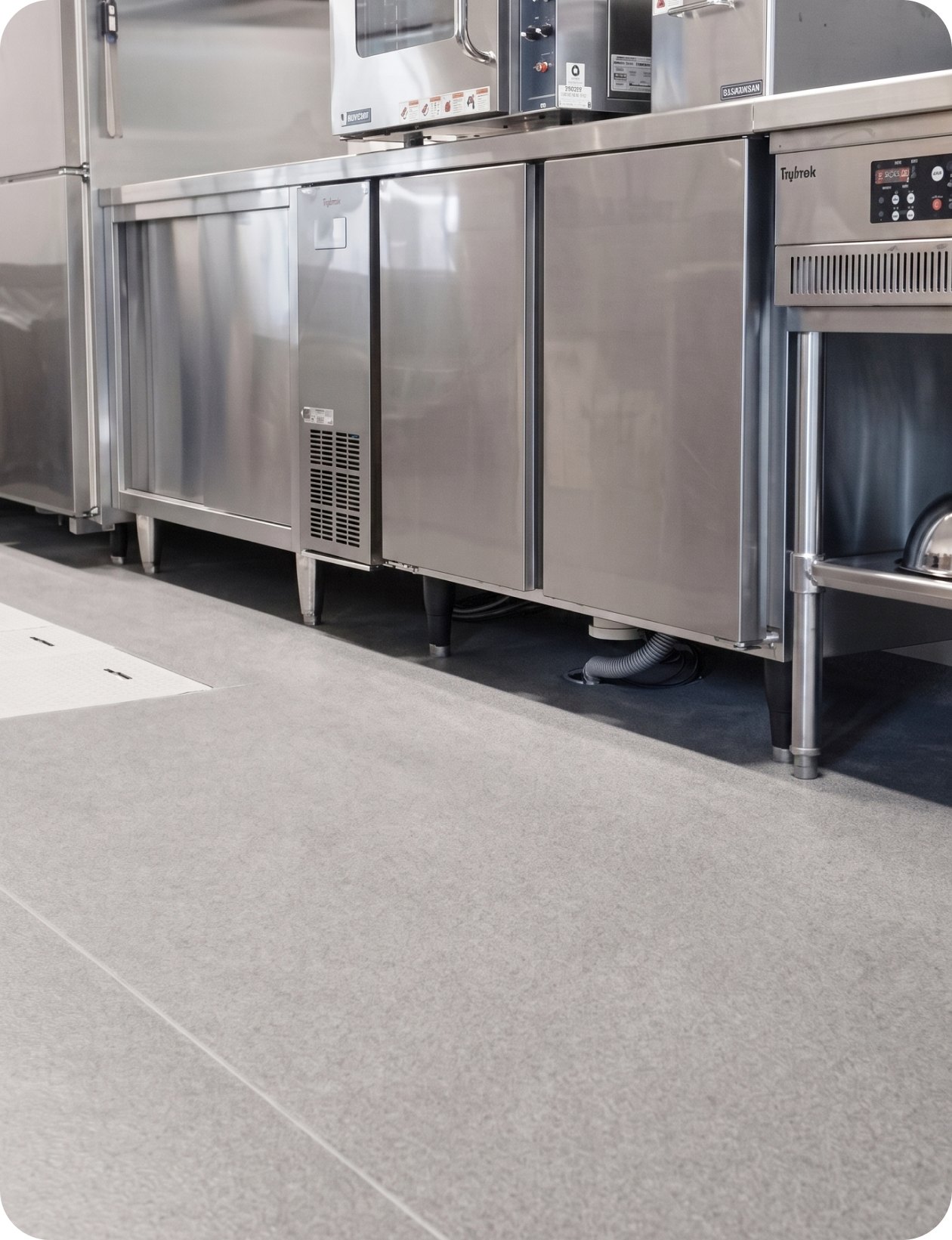Anti slip floor perfect for kitchen
